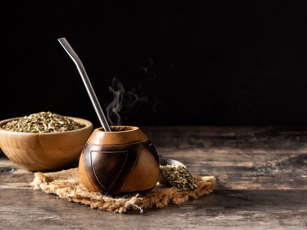 Mate Rojo - Premium Argentine Yerba Mate – Smooth · Low Dust · 24-Month Naturally Aged (500 g)